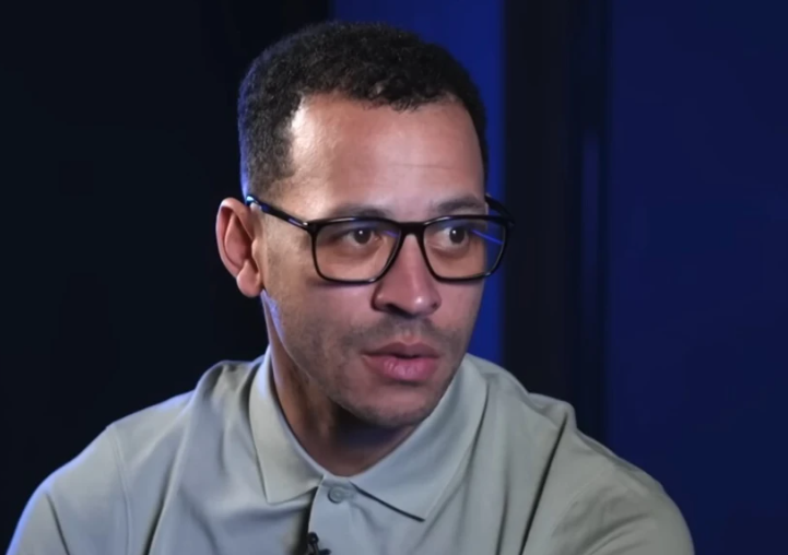 切尔西备战联赛杯半决赛，主帅与球员共抒壮志