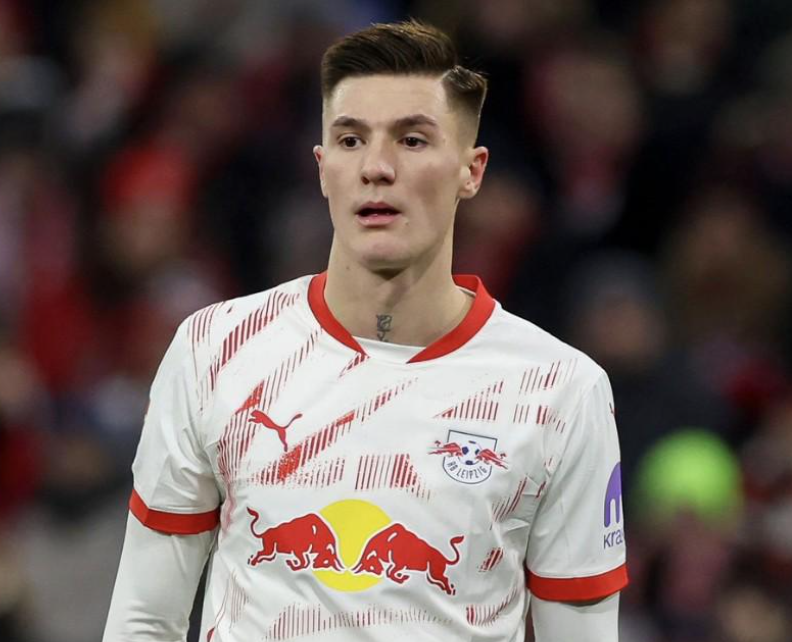 萨哈建言舍什科:汲取伊布气场,融入英超节奏